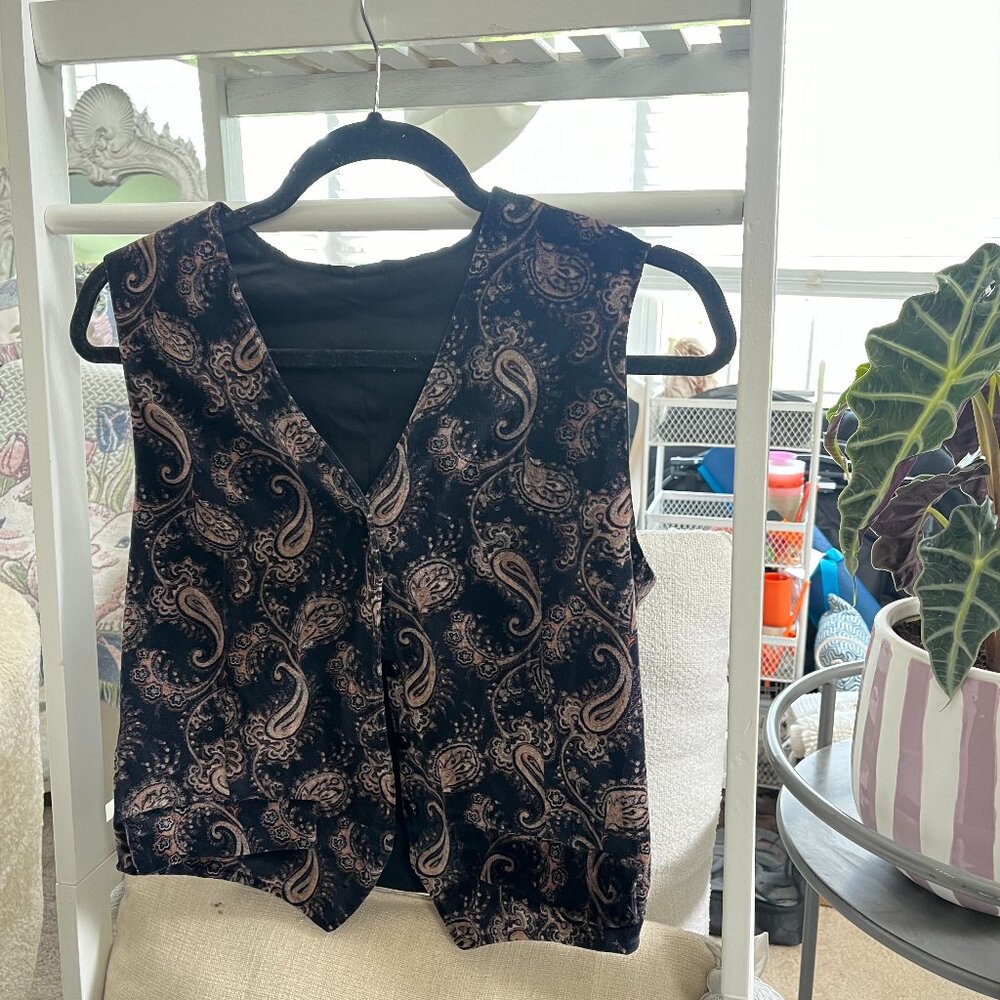 Vintage Paisley Button-Up Vest